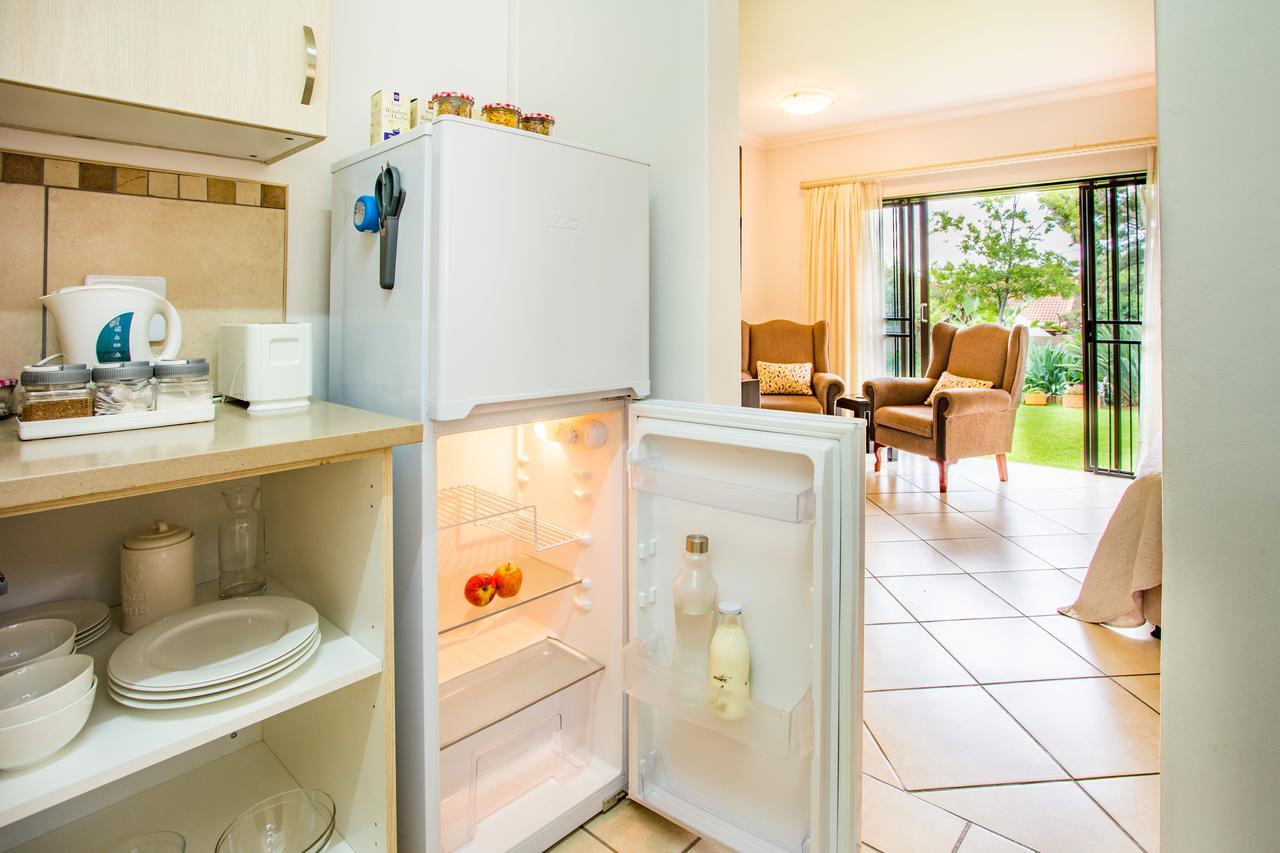 Leozet Self Catering Apartment بريتوريا المظهر الخارجي الصورة